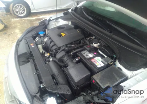 2020 Hyundai Elantra Sel z USA, uszkodzony, nr VIN 5NPD84LF4LH521313